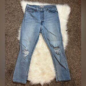 Levi’s wedgie high rise jeans 32